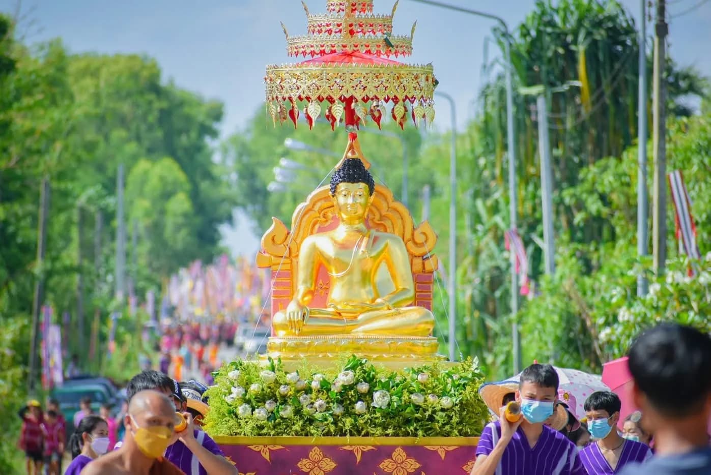 ใช้ชีวิตห้วยต้ม